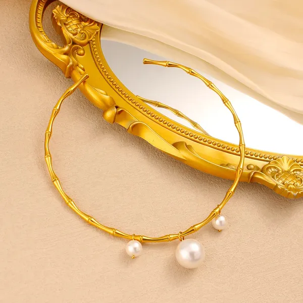 Gold_Bamboo_Pearl_Choker_For_Women